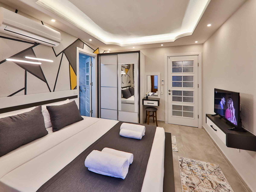  gece  -  Kasım
  | Kalkan’da Deniz Manzaralı Lüks Villa, Merkezi Konumda Rüya Tatil